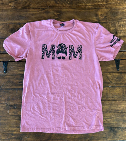 Shirt for mom | Custom shirt | Mom shirt | Mama shirt Girl mom | Mom bun | Gildan | T-shirt